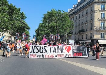 La Marche Pour Jésus : Un Rassemblement Annuel pour Proclamer l’Amour de Jésus